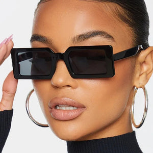 Molly Sunglasses - Black