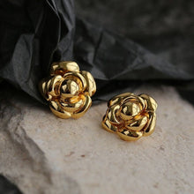 Vintage Rose Earrings - Gold